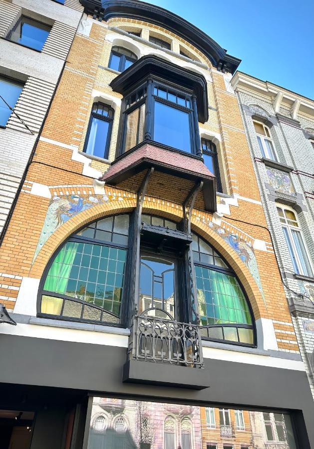 3 Bedroom Art-Nouveau Apartment With Free Parking 根特 外观 照片